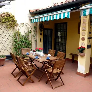  Apartment La Terrazza Centro Storico
